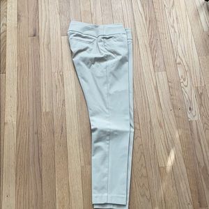 LOFT Julie Skinny Pant Size 4
